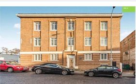 2 Bedroom Apartment In Kidderminster